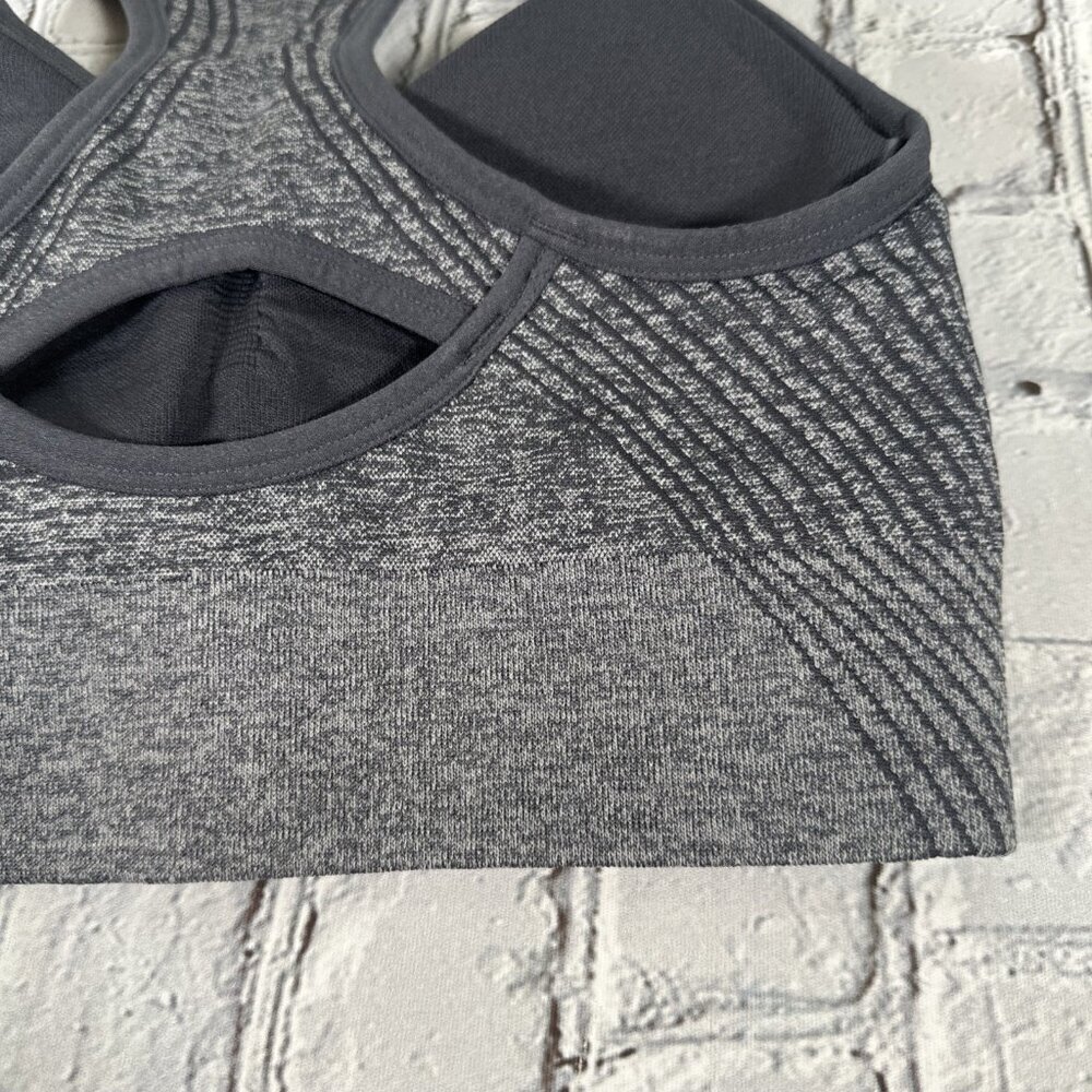 BCG Women’s Low Support Molded Cup Sports Bra size Small Grey Gray Removable Pad - Picture 13 of 14